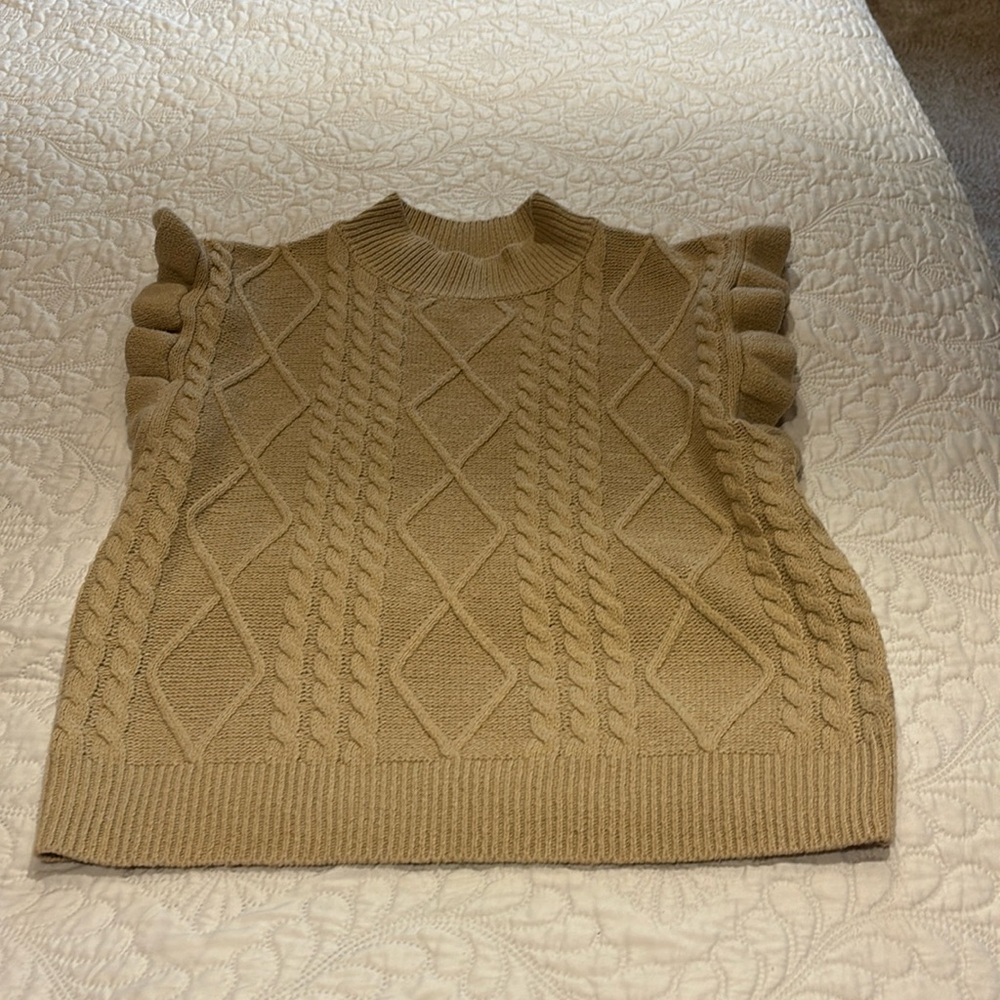 Short Sleeve Sweater